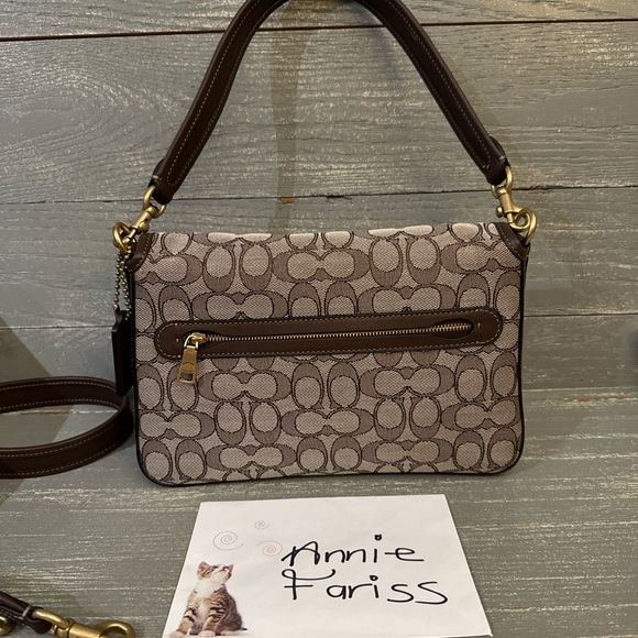 Coach Signature Jacquard Maple Soft Tabby - Picture 7 of 12